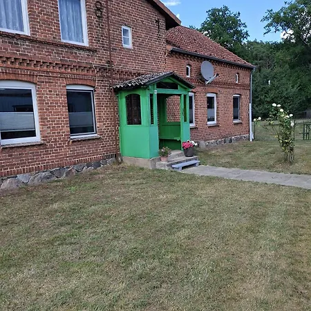 Einfamilienhaus Steesow